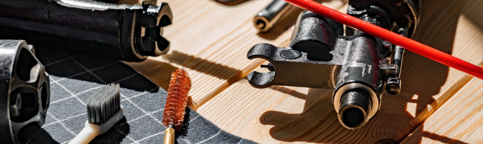 Comment bien nettoyer son arme de service ? 6 règles importantes