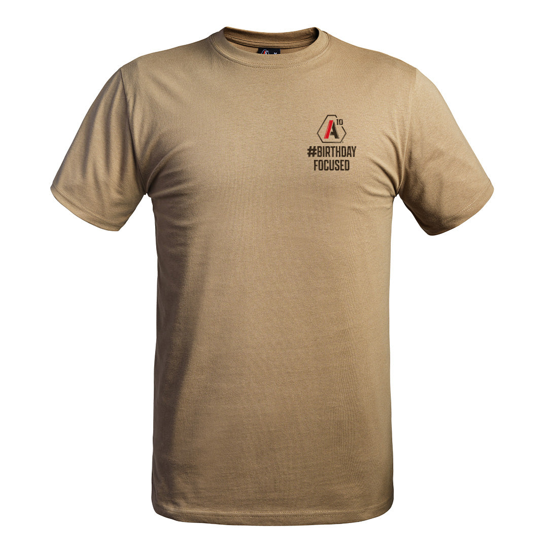 T-shirt imprimé A10 Equipment STRONG SIGNATURE GEN 1 Birthday Focused