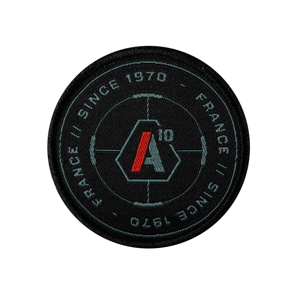Ecusson A10 Equipment SIGNATURE Since 1970 brodé rond à fixation auto-agrippante, quatre versions