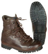 Chaussures de combat britanniques, surplus d'occasion pour la marche et le travail extérieur