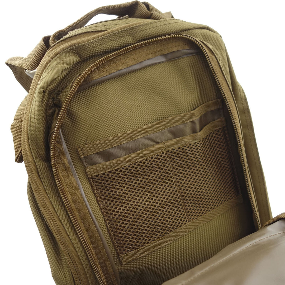 Sac à dos 27 L Assault Pack polyester 600D MOLLE à découpe laser