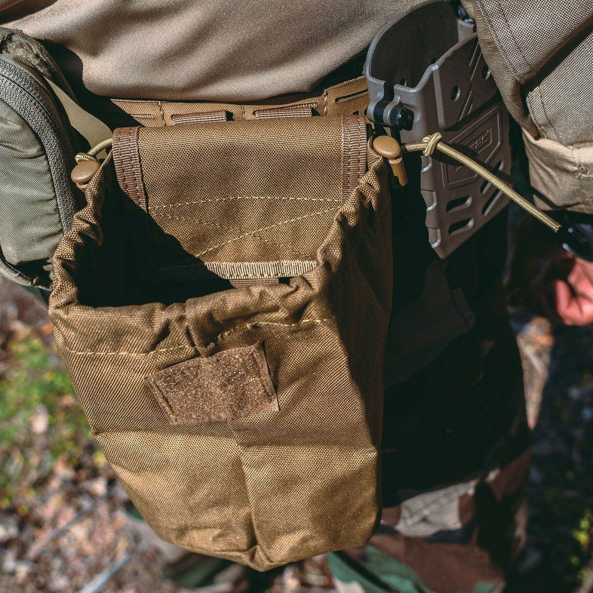 Poche de délestage vide-chargeur MOLLE polyester 600D 20 cm repliable