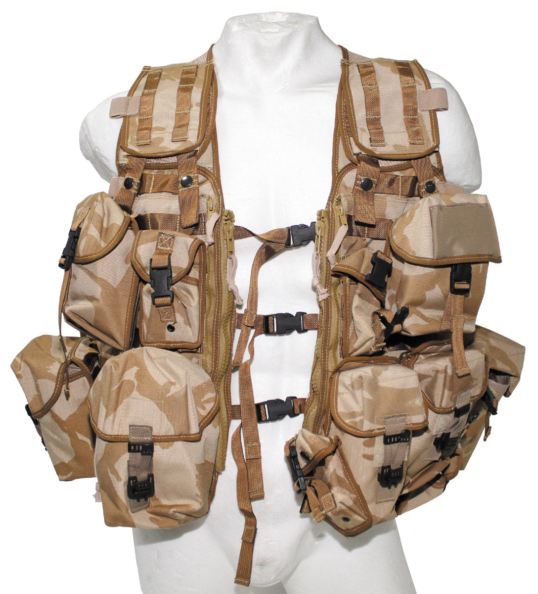 Gilet de portage britannique Load Carrying, surplus d'occasion pour le terrain