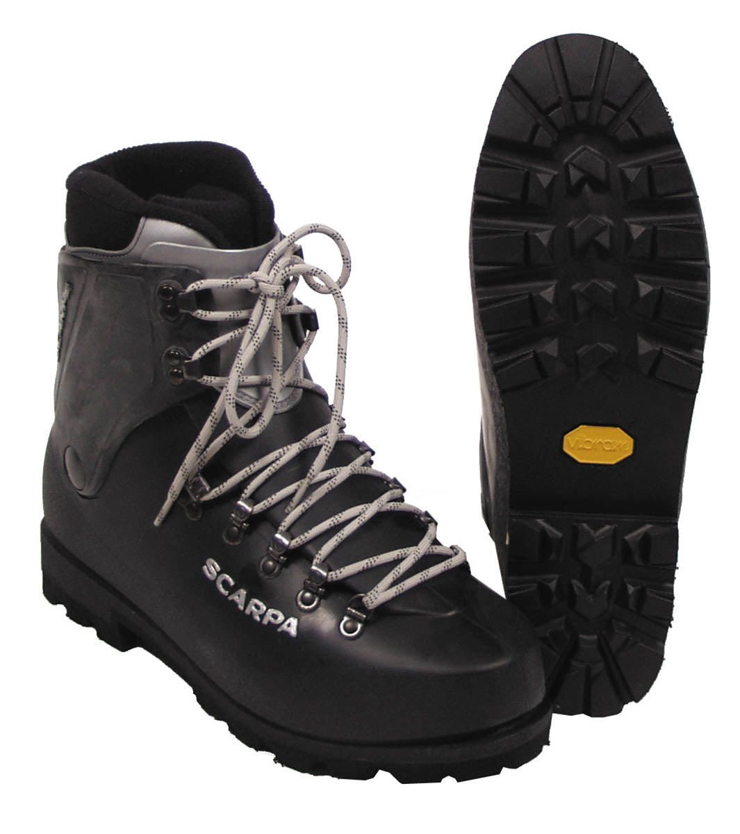 Chaussures de ski de randonnée en plastique élastique d'hiver, surplus comme neuf