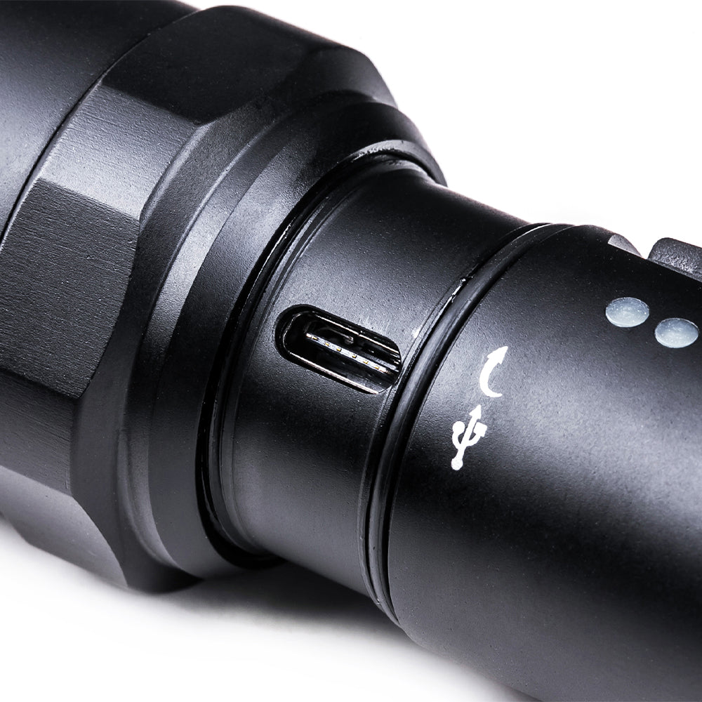 Lampe torche Nextorch P80B 2 100 lumens portée 380 m IPX7 en alliage d'aluminium de qualité