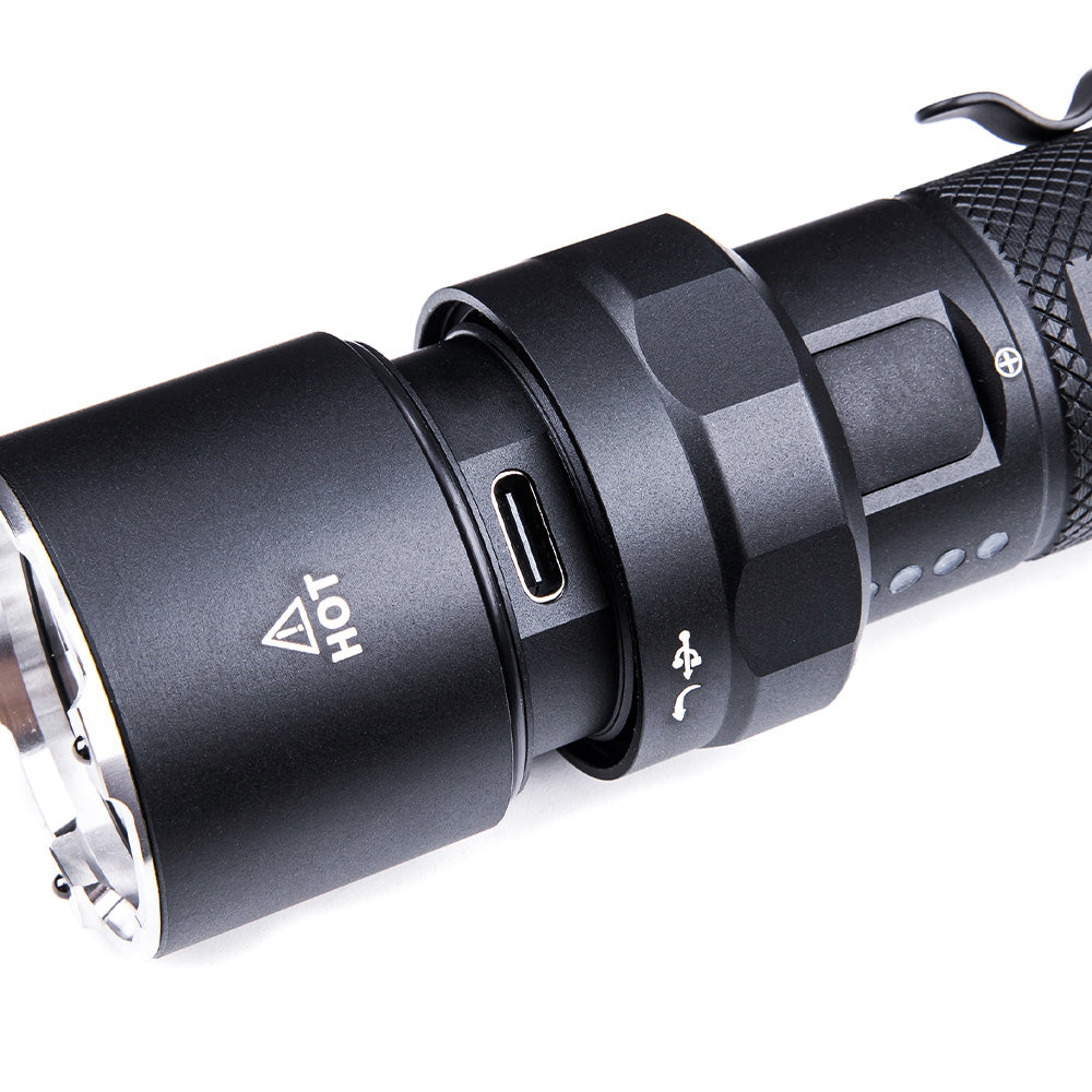 Lampe torche Nextorch P91 5 000 lumens portée 300 m IPX7 en alliage d'aluminium de qualité