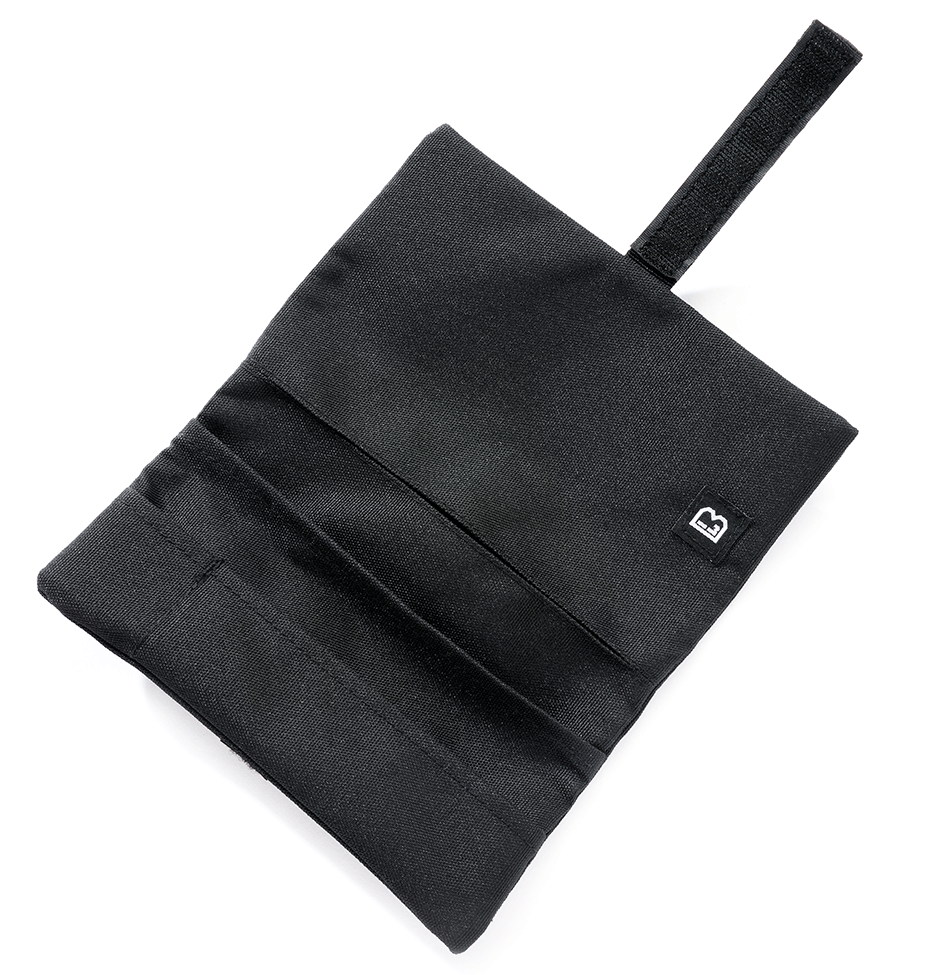Pochette Brandit à tabac polyester 600D compartiment feuilles et briquet 9 x 18 cm
