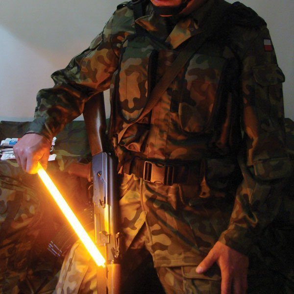 Bâton lumineux Cyalume Impact 40 cm à amorçage au choc, trois autonomies