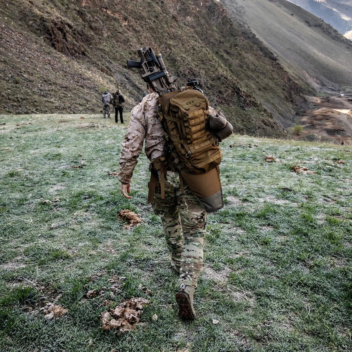Claie de portage tactique Eberlestock Mission EMOD rigide et modulaire pour armure