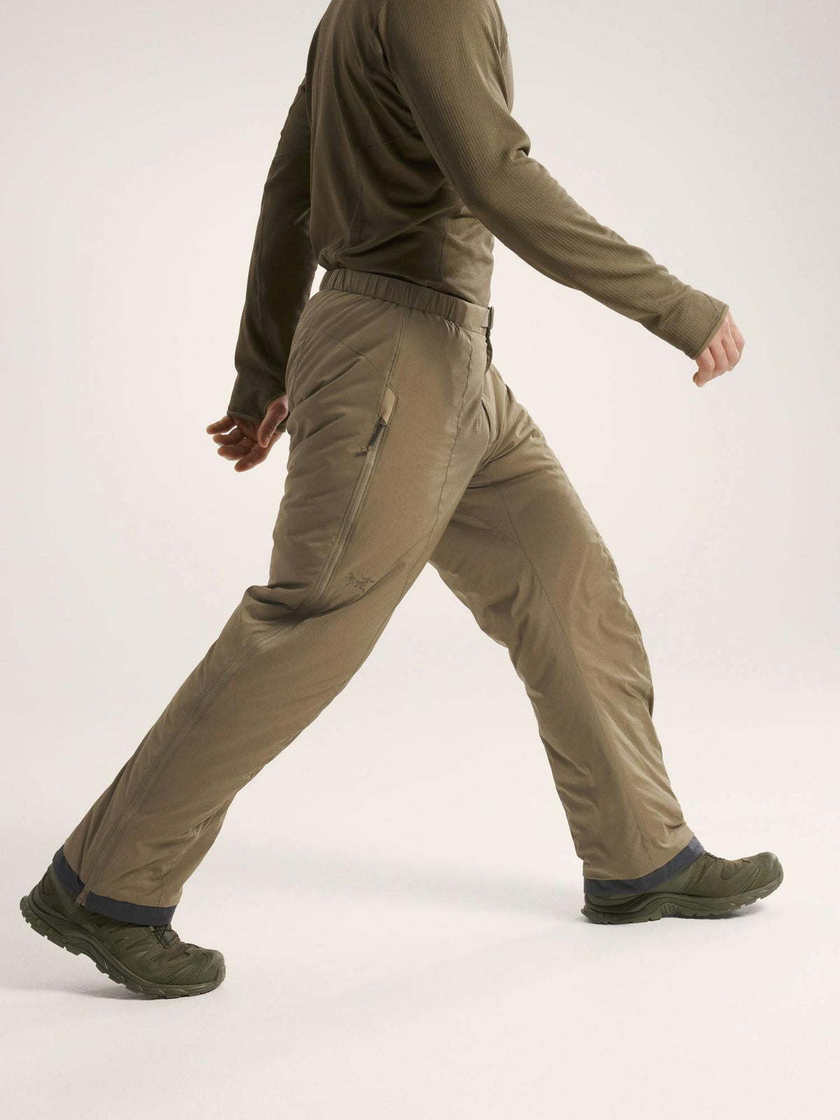 Pantalon chaud Arc'teryx LEAF Atom LT Pant Gen 2 isolant compressible à glissières complètes