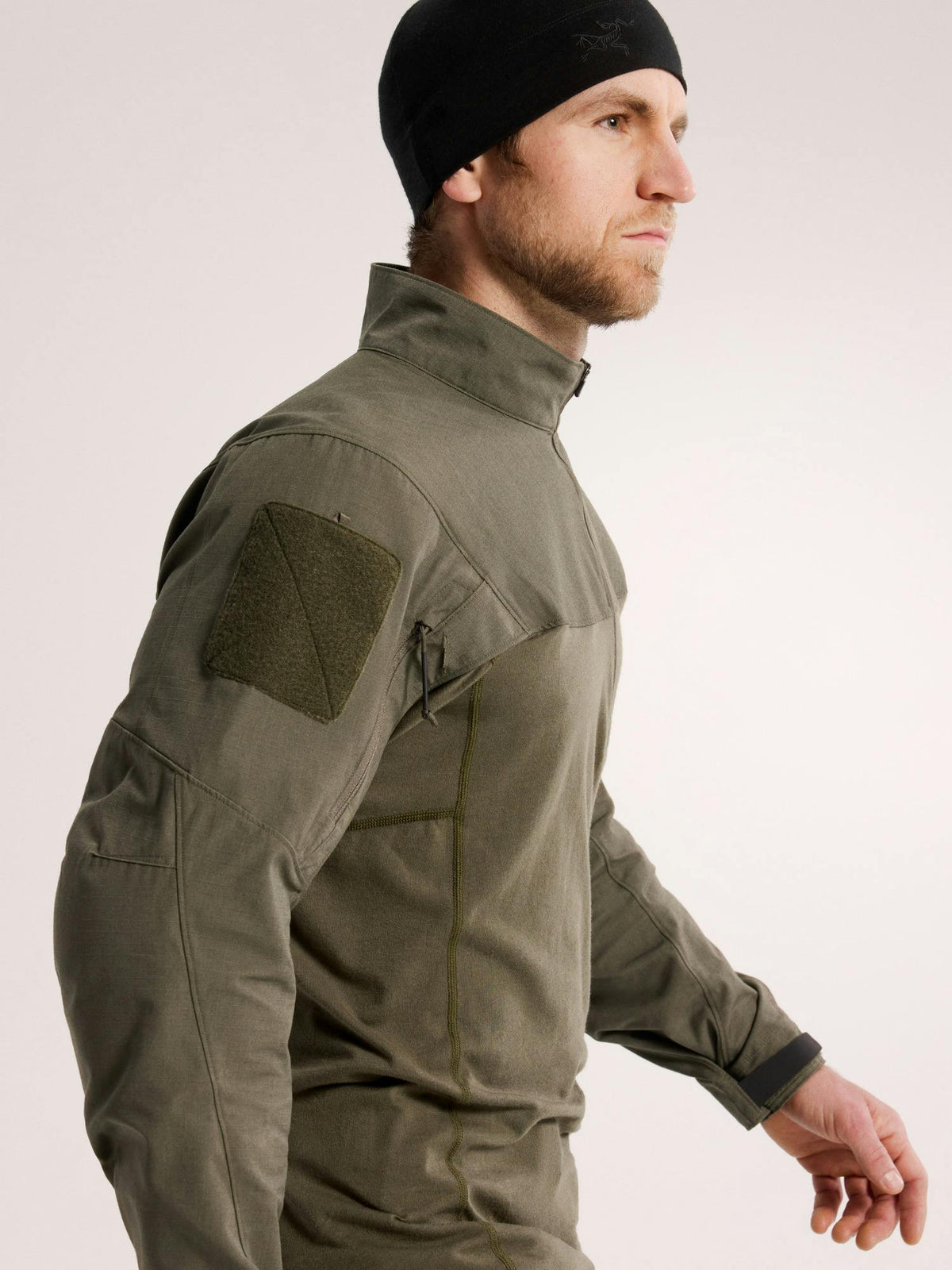 Chemise de combat Arc'teryx LEAF Assault Shirt AR Gen 2 à col profil bas à glissière