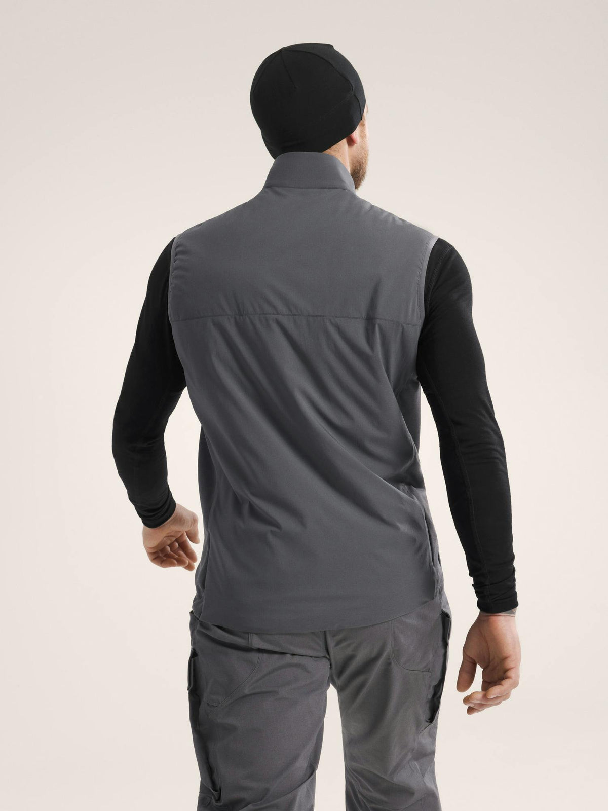Veste sans manches Arc'teryx LEAF Atom LT Vest Gen 2.1 couche intermédiaire isolante