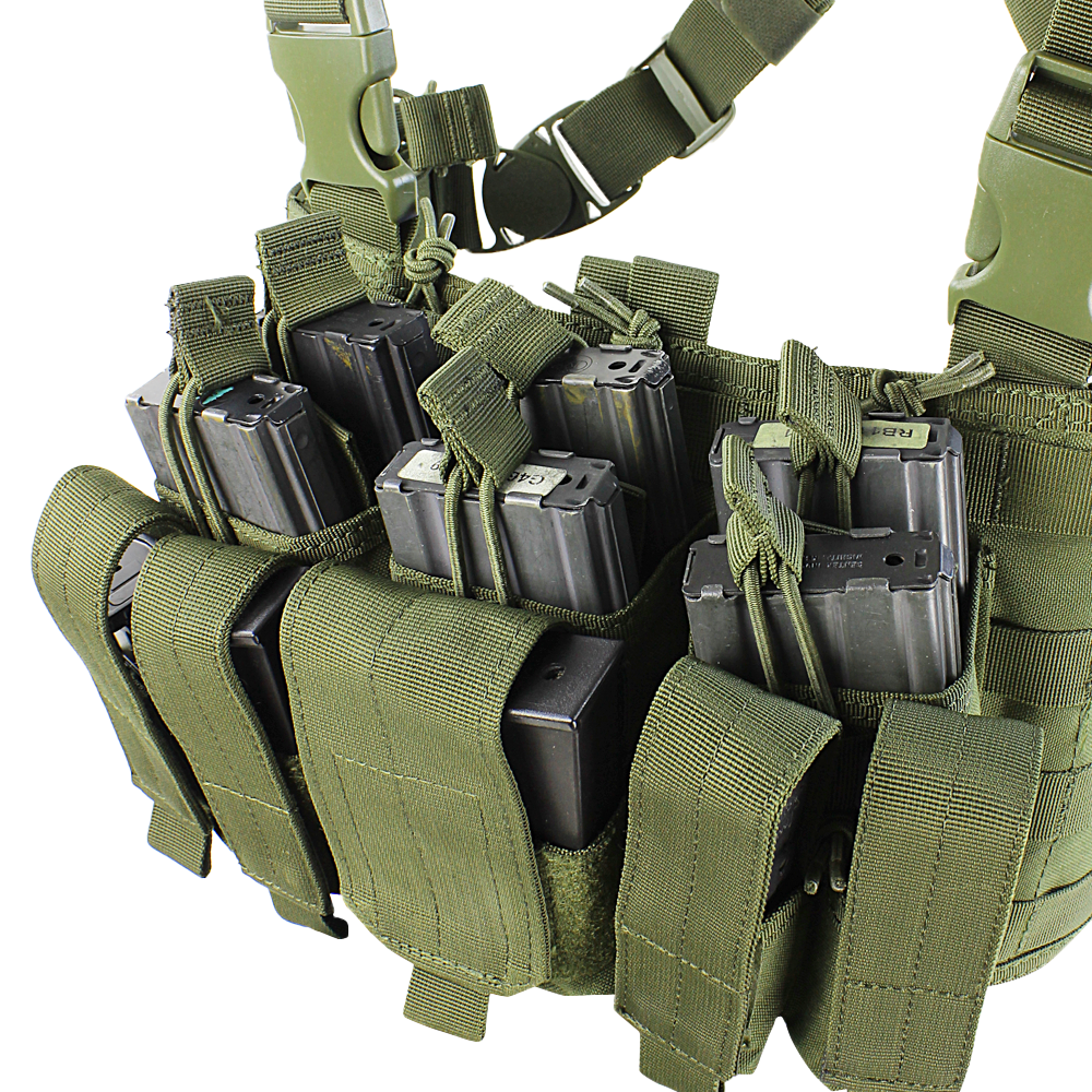 Gilet chest rig Condor Recon six chargeurs fusil et six chargeurs de pistolet