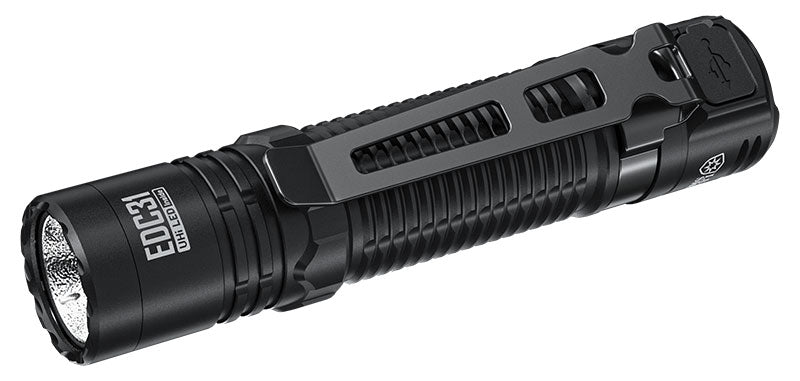 Lampe torche Nitecore EDC31 3 500 lumens portée 380 m rechargeable USB-C étanche IP68