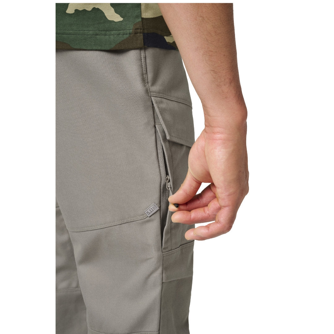 Pantalon cargo Peak 5.11 Tactical polycoton extensible aérations à glissière et crochets de jambe