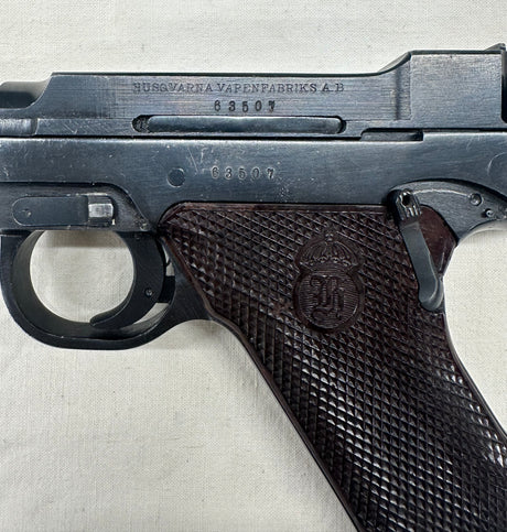 Pistolet Suédois Lahti M40 fabrication Husqvarna M40 ALCX