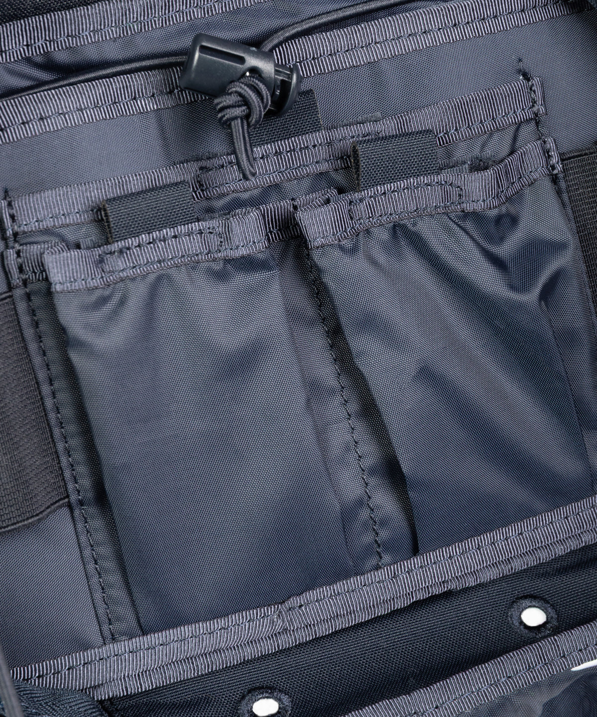 Poche fourre-tout GK Dutycall sur platine MOLLE en deux finitions