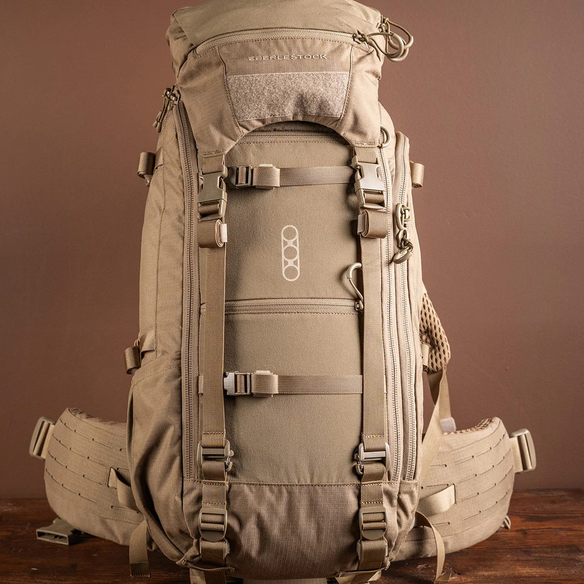 Sac à dos tactique Eberlestock Brute 3500 57 L en nylon ripstop avec harnais Contour réglable