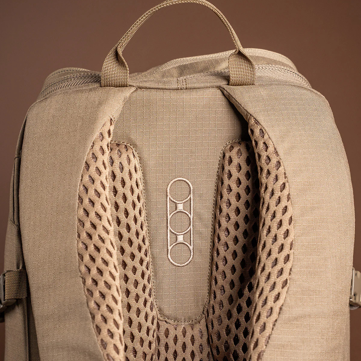 Sac à dos tactique Eberlestock Brute Scout 29 L léger à profil bas en nylon ripstop