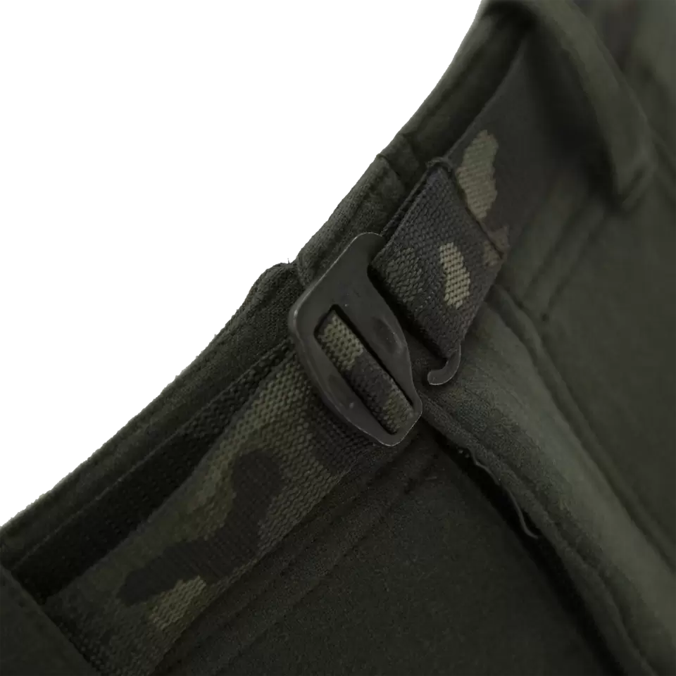 Short Carinthia Goldeck tissu RE1 extensible 4 directions 6 poches, 430 g