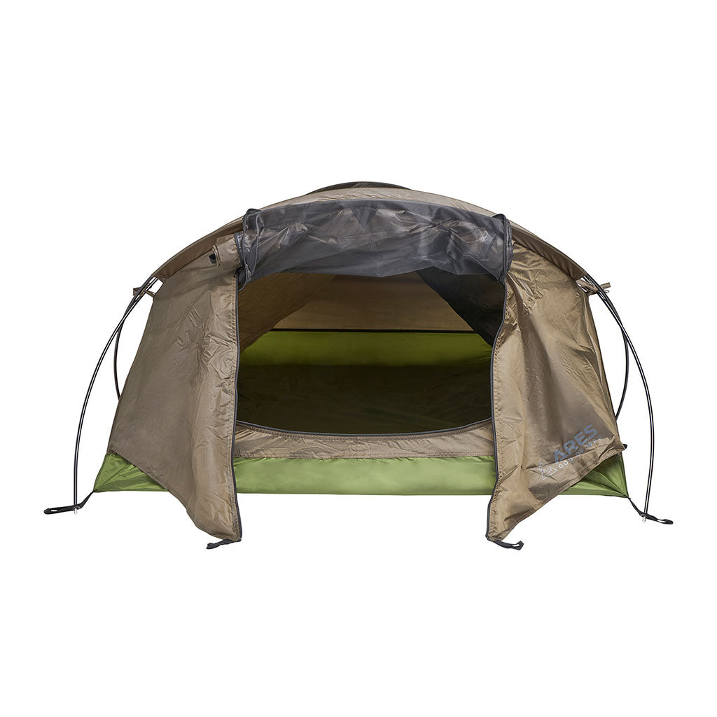 Tente tunnel Ares Pyrène 1,75 kg trois arceaux de 8,5 mm et triple ventilation