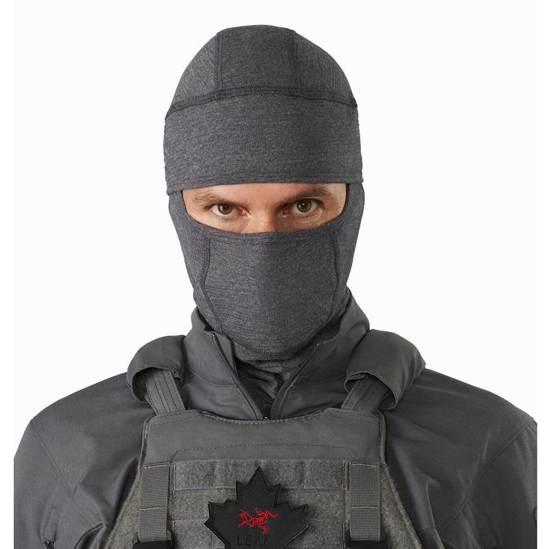 Cagoule ignifuge Arc'teryx LEAF Assault Balaclava FR Gen 2 à coutures plates