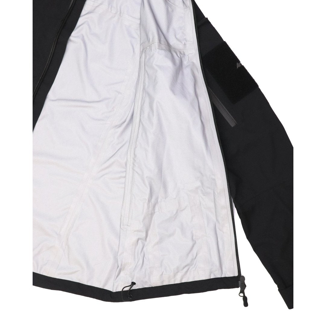 Veste de pluie Arktis A404 Stealth Jacket laminé trois couches Pertex Shield