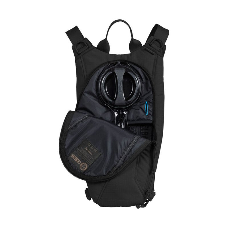 Porte-réservoir Camelbak ThermoBak Crux 3 L, 600 g à vide et six anneaux en D de fixation