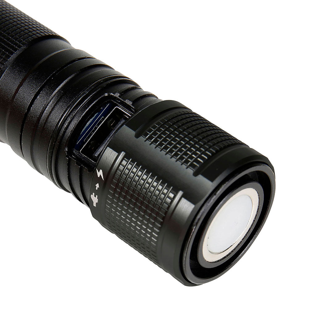 Lampe d'intervention Ares rechargeable 800 lumens batterie 18650 et fonction batterie externe