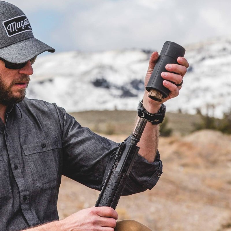Couvre-modérateur de son Magpul 5,5 pouces en polymère et acier inoxydable 272 g
