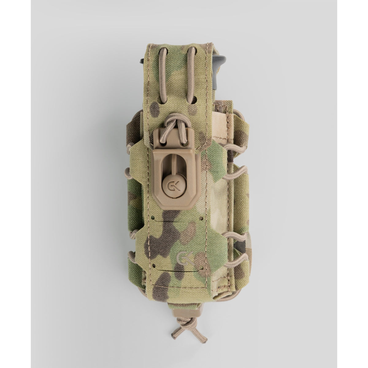 Porte-chargeur 9 mm GK Dutycall sur platine MOLLE en deux finitions