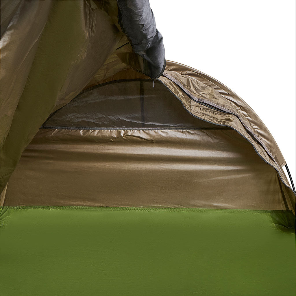 Tente tunnel Ares Pyrène 1,75 kg trois arceaux de 8,5 mm et triple ventilation