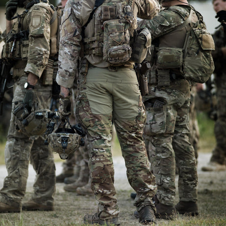 Le pantalon de combat : caractéristiques et fonctionnalités indispensables