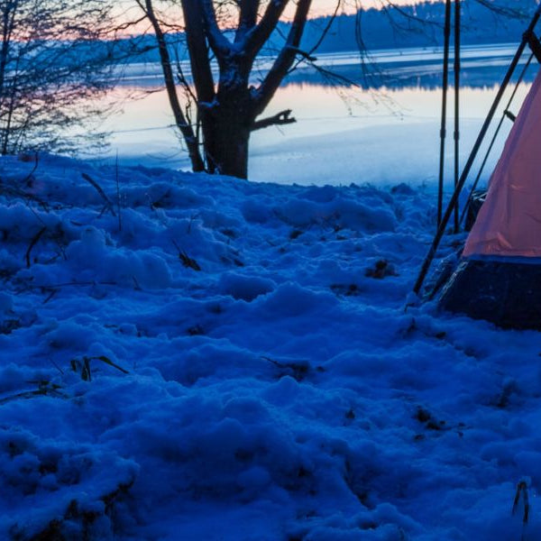 Comment bien s'équiper pour le camping en hiver en 2024 ? Conseils et astuces d'experts - Welkit