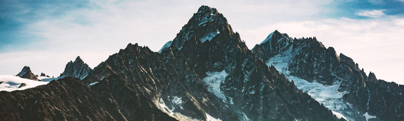 Snugpak : les objets modernes essentiels pour voyager dans le monde