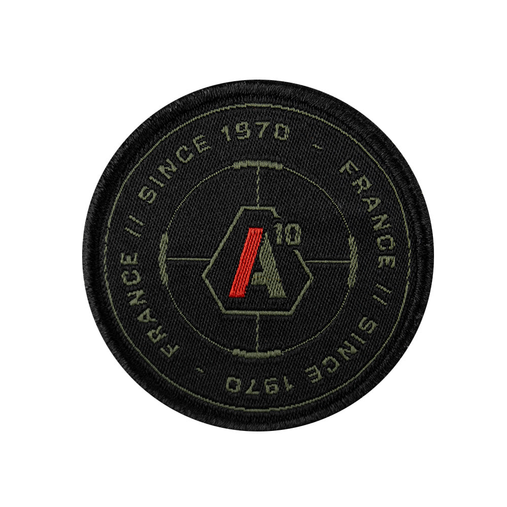 Ecusson A10 Equipment SIGNATURE Since 1970 brodé rond à fixation auto-agrippante, quatre versions