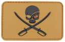 Morale patch MFH Skull with Swords en caoutchouc 3D 8 x 5 cm à dos auto-agrippant