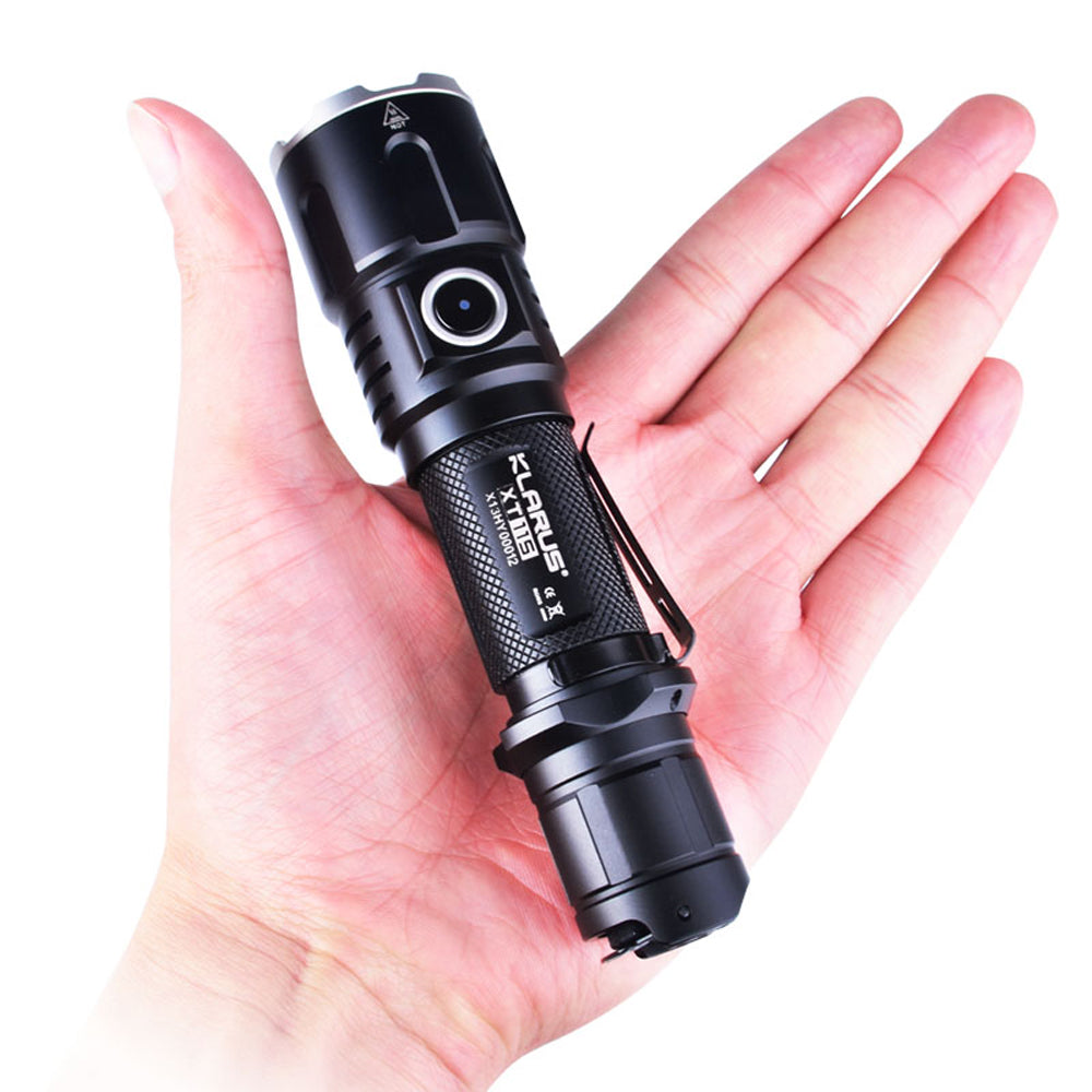 Lampe tactique Klarus XT11S 1 100 lumens portée 330 m IPX8 en alliage d'aluminium de qualité