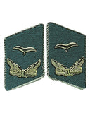 Patte de col d'officier des forces aériennes est-allemandes, fonds de stock