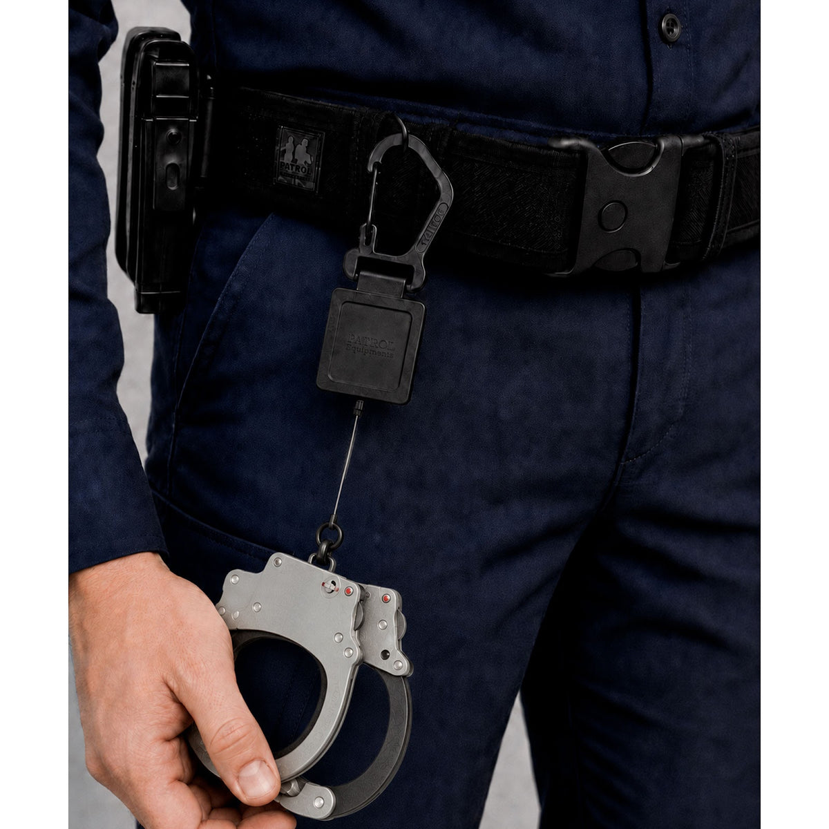 Porte-clés rétractable en alliage de zinc cordon 80 cm rupture testée 32 kg