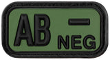 Patch groupe sanguin MFH 3D en caoutchouc 5 x 2,5 cm à dos auto-agrippant