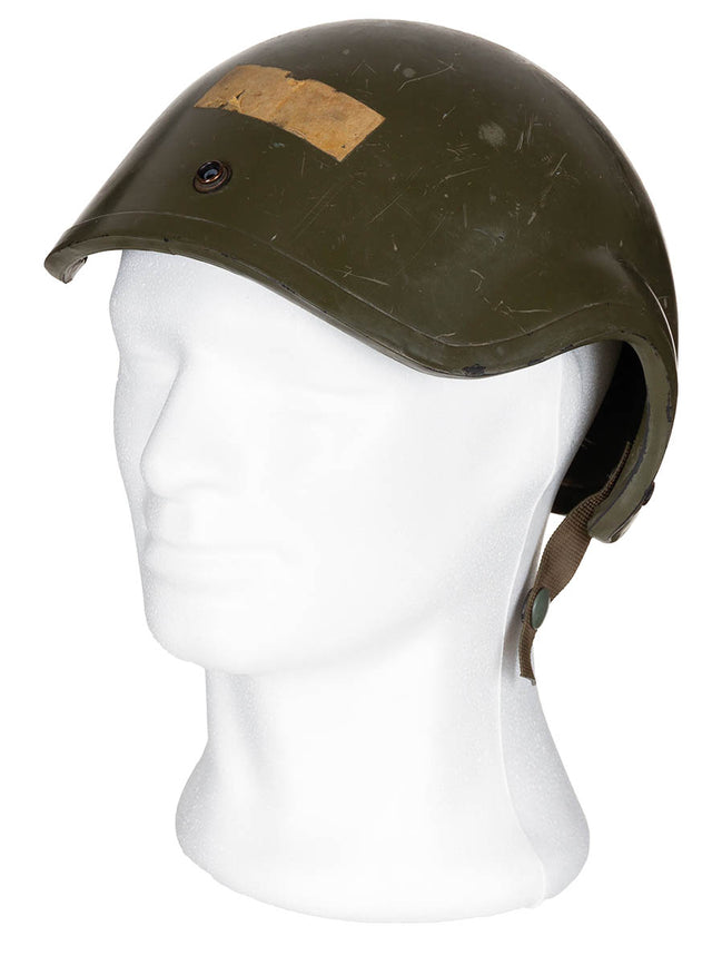 Casque de parachutiste italien, surplus d'occasion pour la protection individuelle