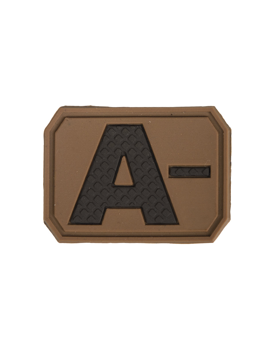 Patch groupe sanguin A négatif Mil-Tec en PVC 3,8 x 2,8 cm à dos auto-agrippant