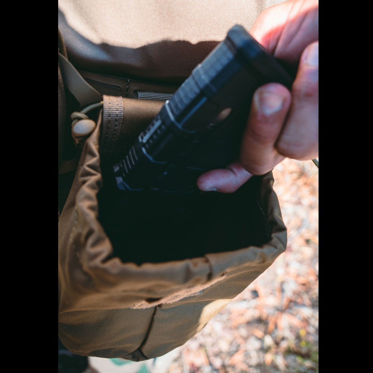 Poche de délestage vide-chargeur MOLLE polyester 600D 20 cm repliable