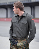 Chemise de combat Mil-Tec Bundeswehr en polycoton avec deux poches de poitrine à rabat