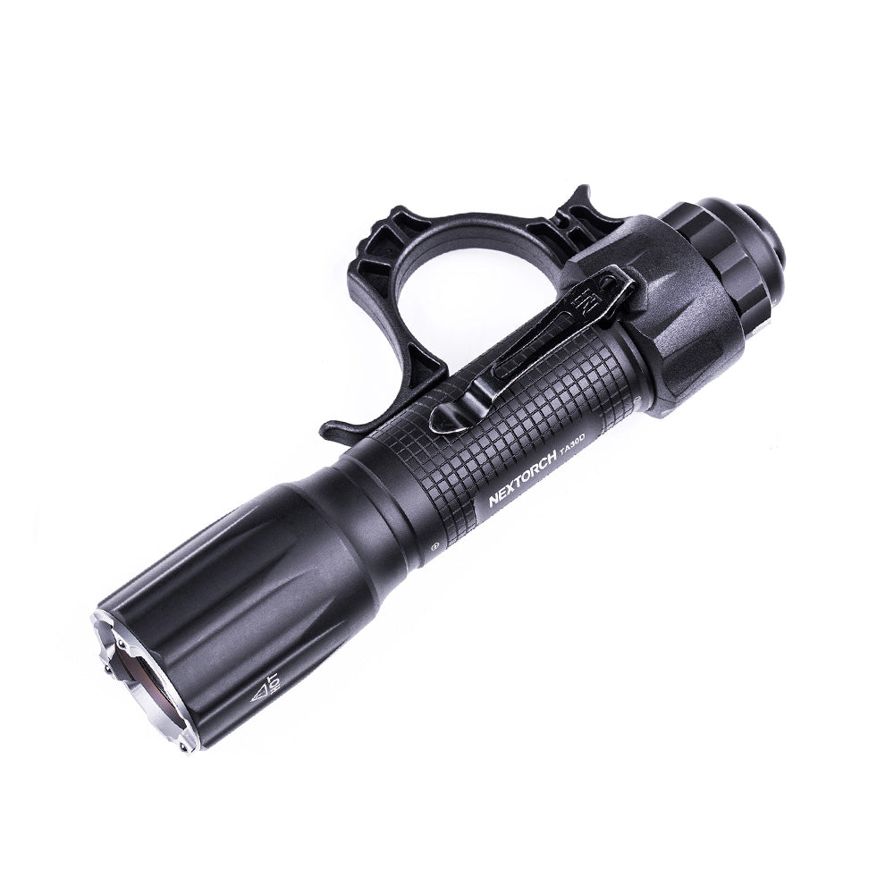 Lampe tactique Nextorch TA30D 2 200 lumens portée 410 m IPX8 en alliage d'aluminium de qualité
