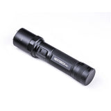 Lampe torche Nextorch P81B 3 700 lumens portée 370 m IPX7 en alliage d'aluminium de qualité