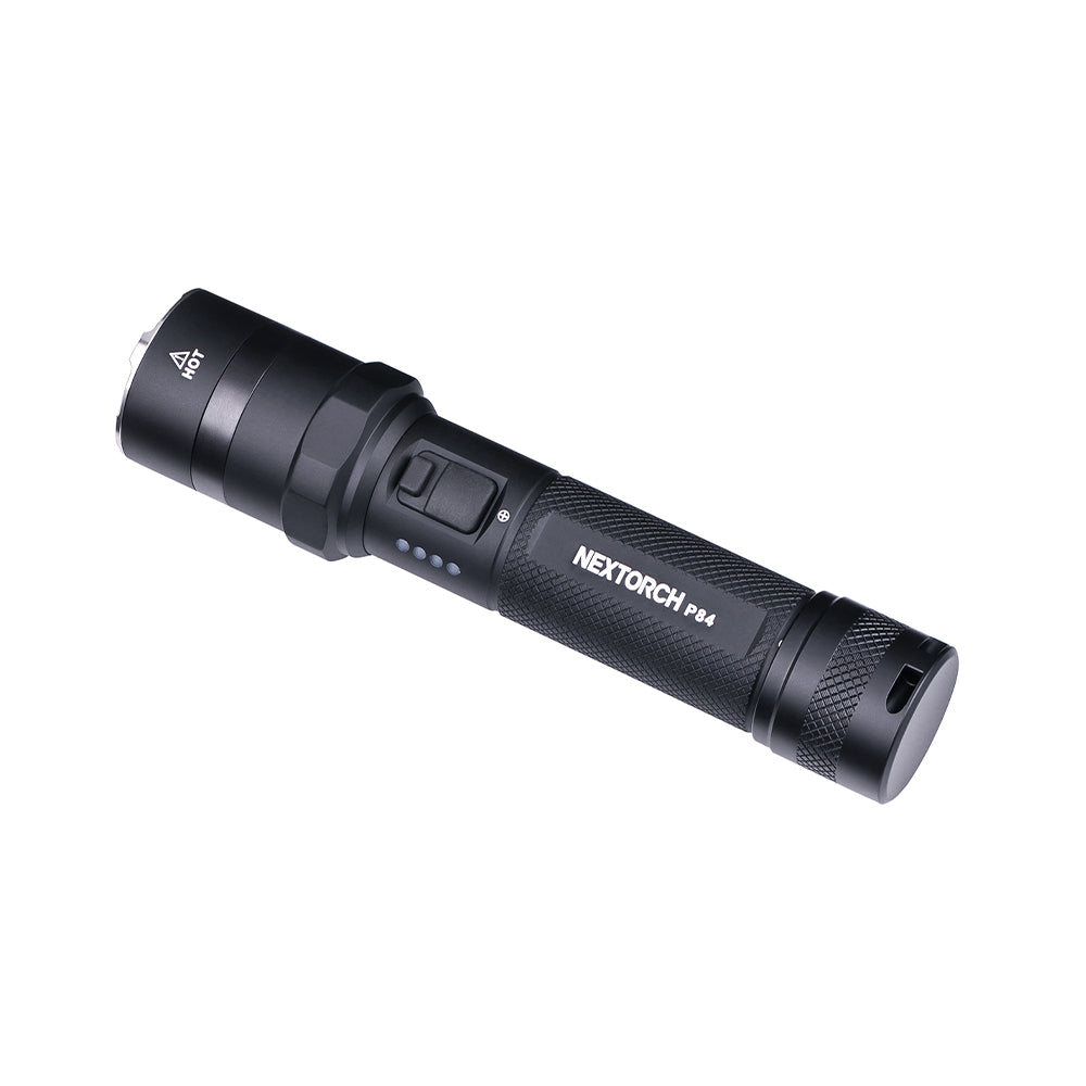 Lampe torche Nextorch P84B 3 700 lumens portée 370 m IPX7 en alliage d'aluminium de qualité