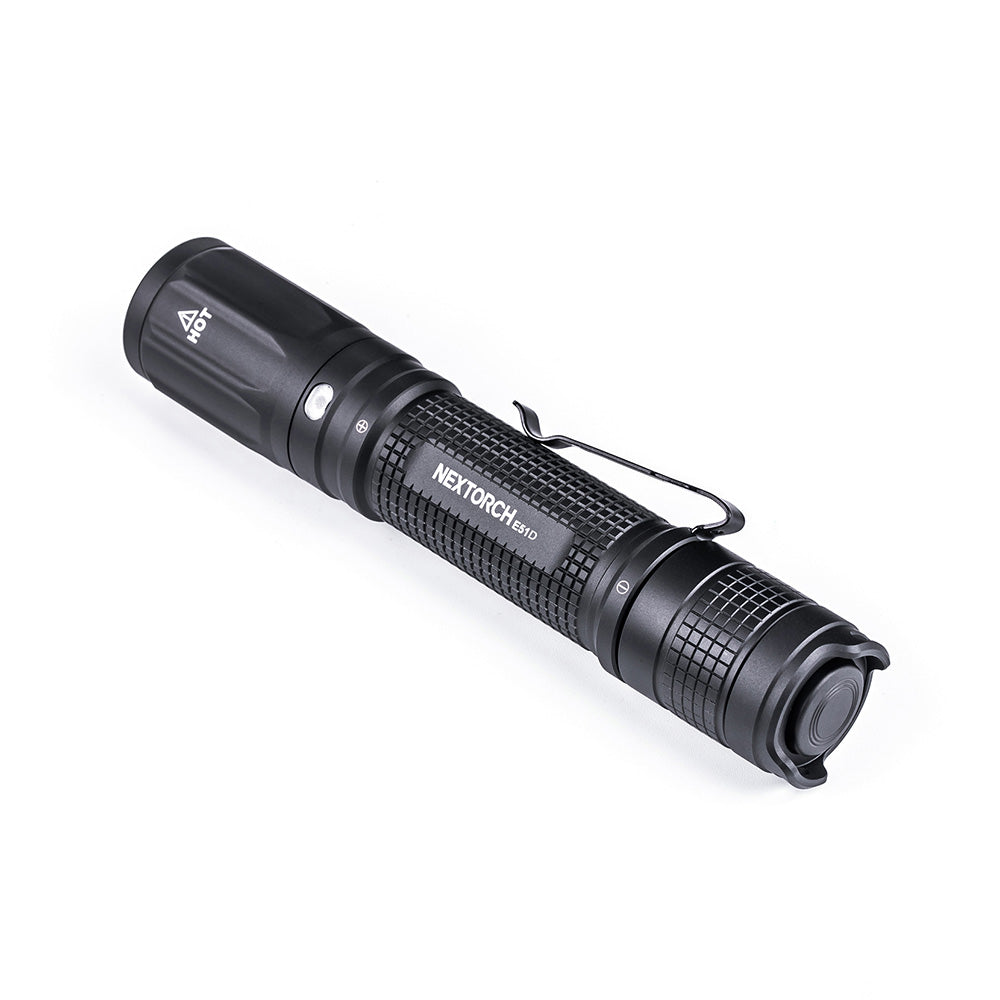 Lampe tactique Nextorch E51D 2 100 lumens portée 275 m IPX8 en alliage d'aluminium de qualité