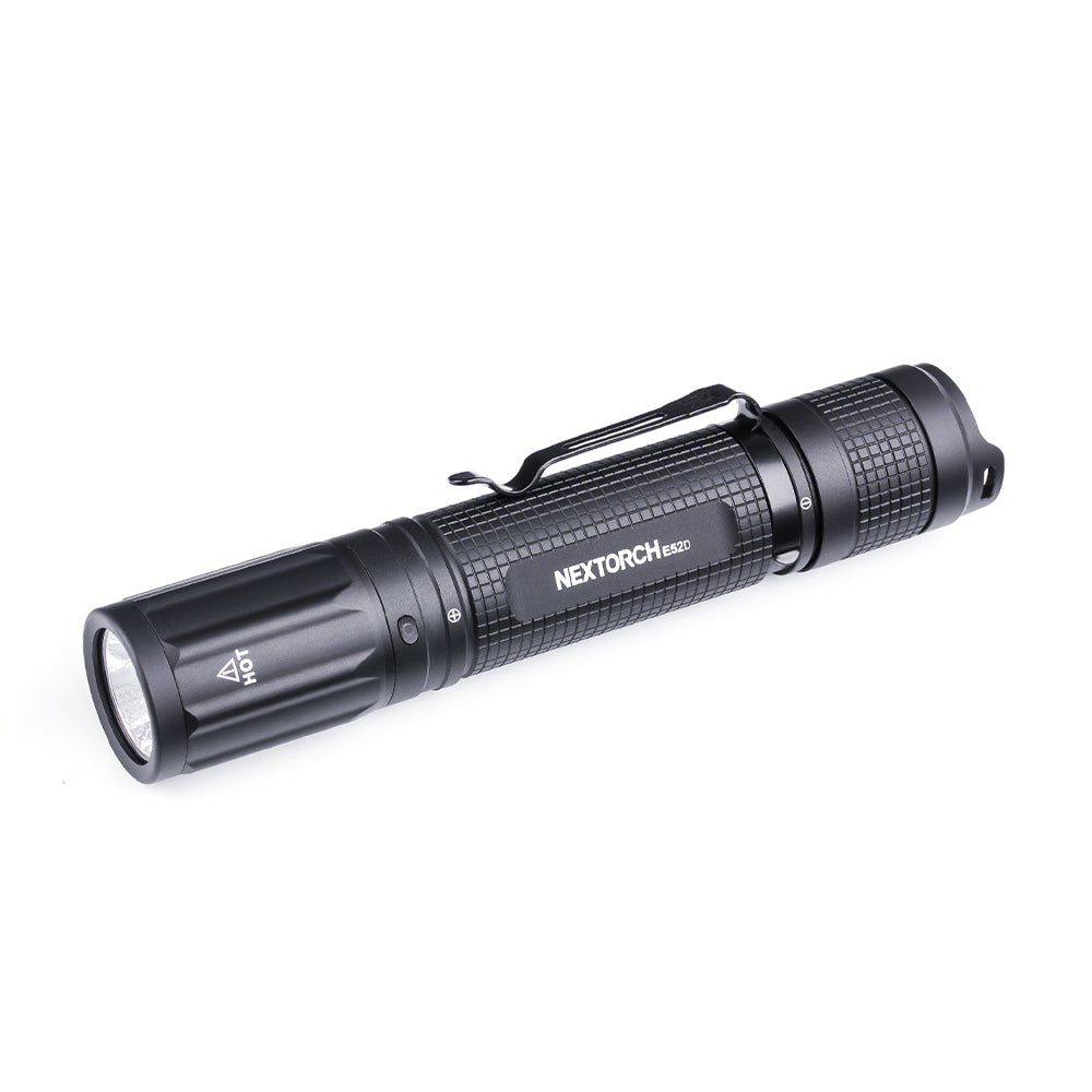 Lampe tactique Nextorch E52D 3 700 lumens portée 280 m IPX8 en alliage d'aluminium de qualité